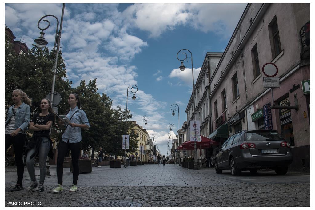 Willa Rynek Hotel Kielce Kültér fotó