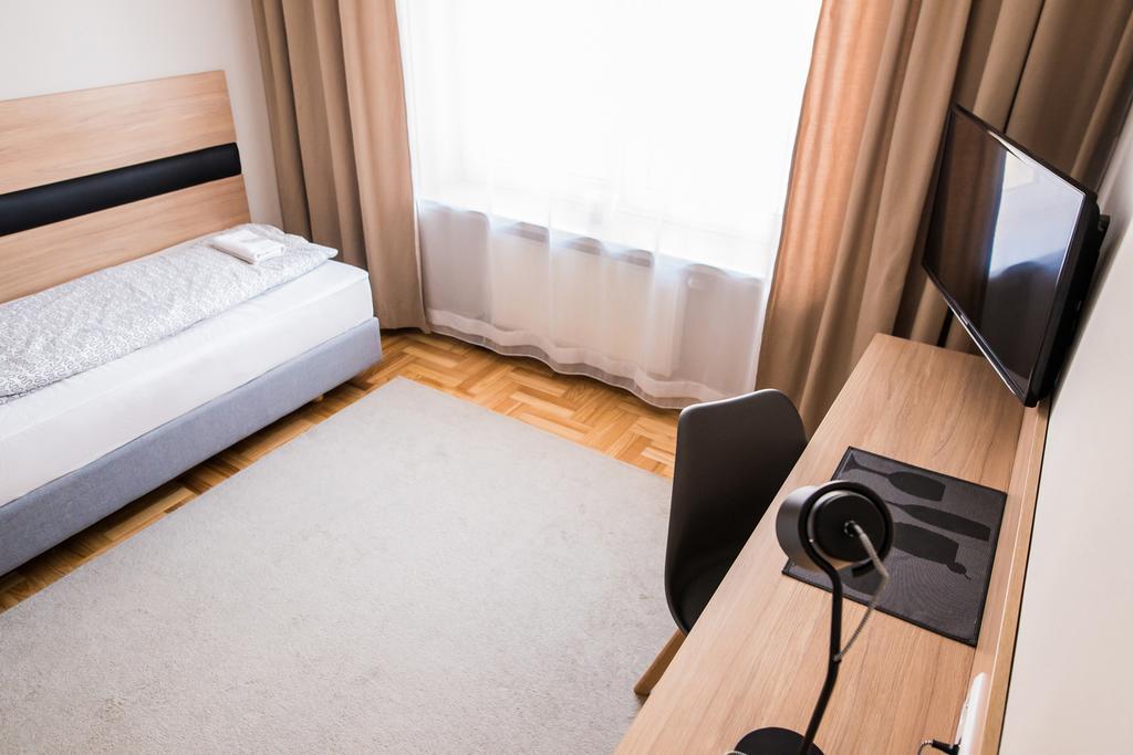 Willa Rynek Hotel Kielce Kültér fotó