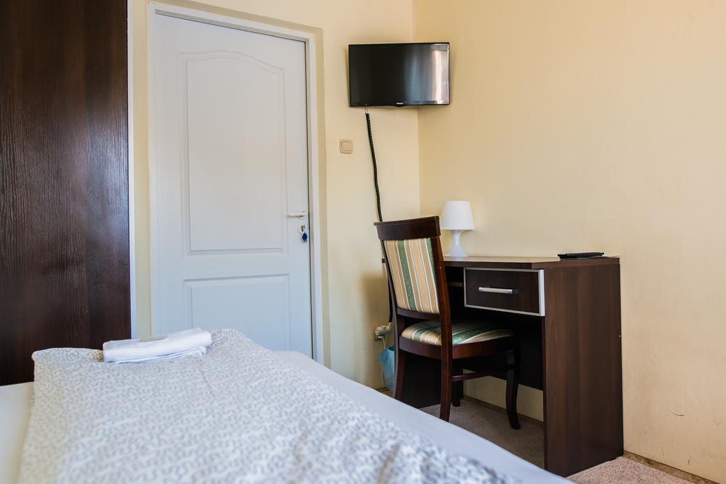 Willa Rynek Hotel Kielce Kültér fotó