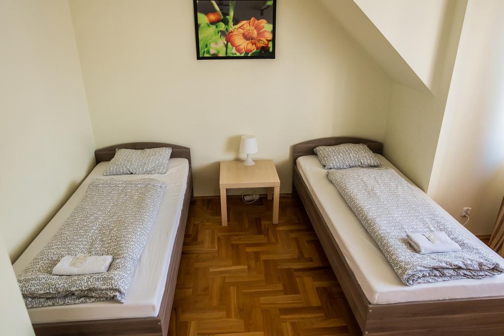 Willa Rynek Hotel Kielce Kültér fotó